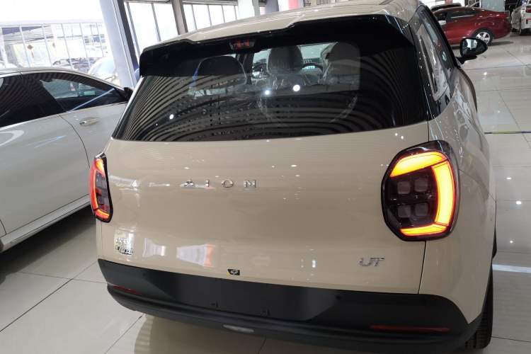 Used AION UT 2025 330 Starlight Edition