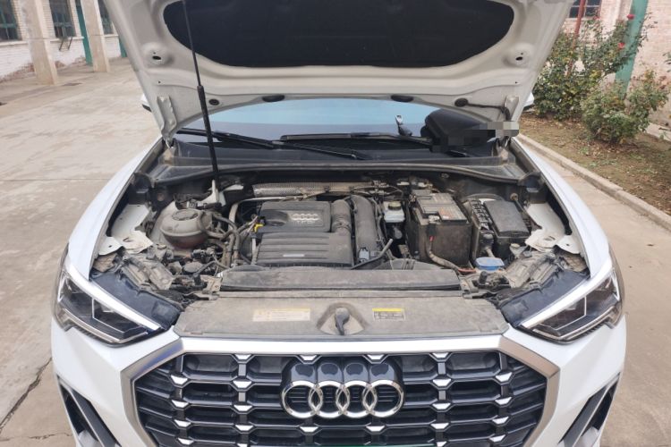 Used Audi Q3 2019 35 TFSI Fashion Dynamic Model
