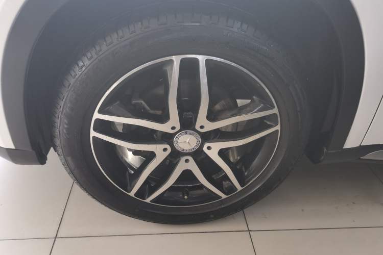 Used Mercedes-Benz GLA 2015 GLA 220 4MATIC Fashion Model