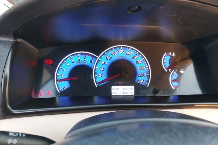 Used BYD F3 2012 Energy-Saving Edition 1.5L Manual Comfort Model
