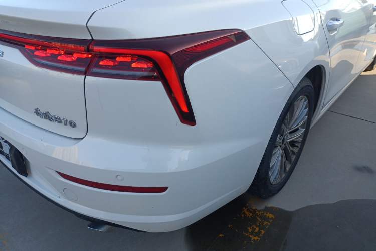 Used Bestune B70 2022 Third Generation 1.5T Automatic Enjoyment Version
