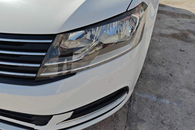 Used Volkswagen Gran Lavida 2015 1.6L Automatic Comfort Edition