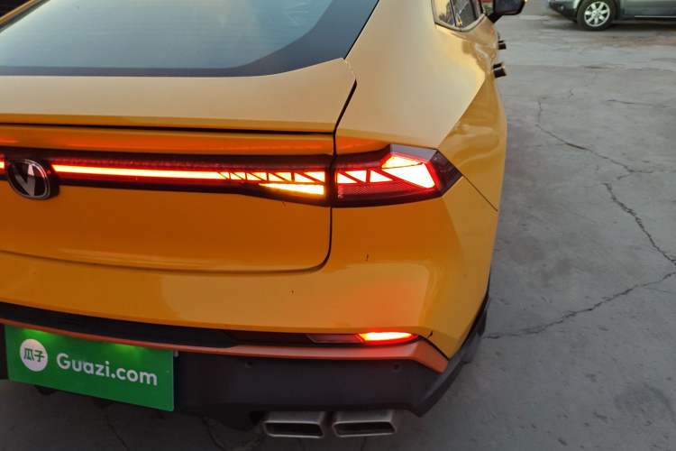 Used Changan UNI-V 2024 1.5T Prestige Sport Edition
