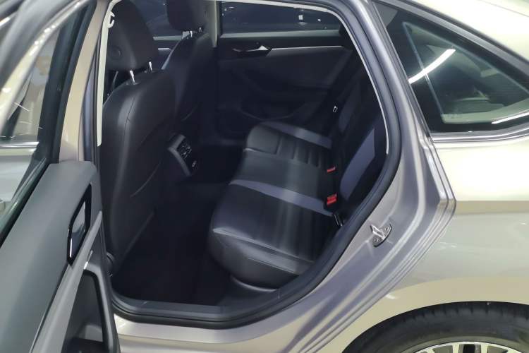 Used Volkswagen Sagitar 2020 200TSI DSG Comfort Version China VI Standard