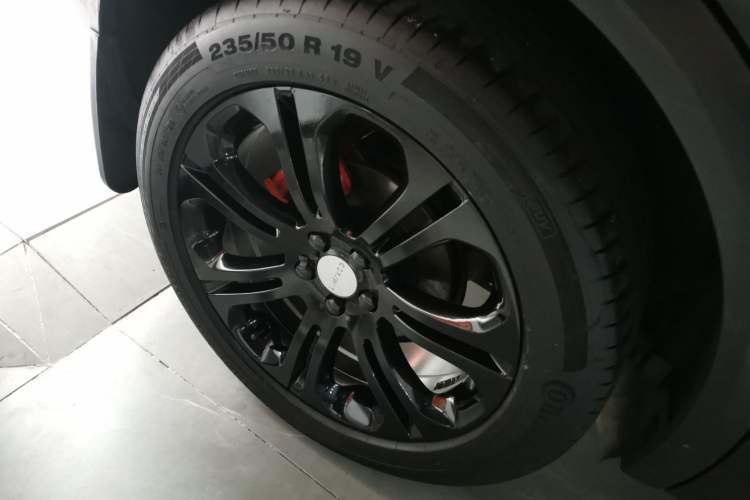 Used Lynk & Co 01 2017 2.0T Two-Wheel Drive Pro Edition
