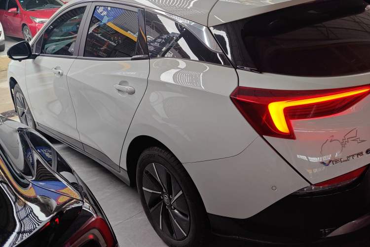 Used Buick Velite 6 2023 430km Range Commuter Version
