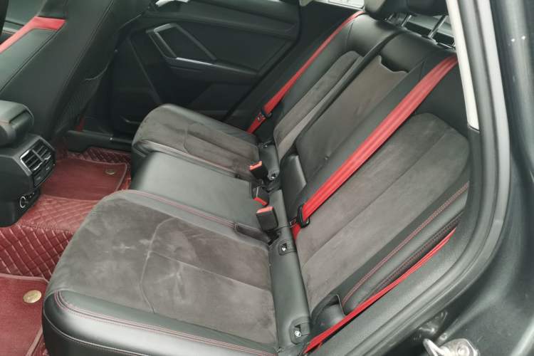 Used Audi Q3 2019 35 TFSI Fashion Dynamic Model