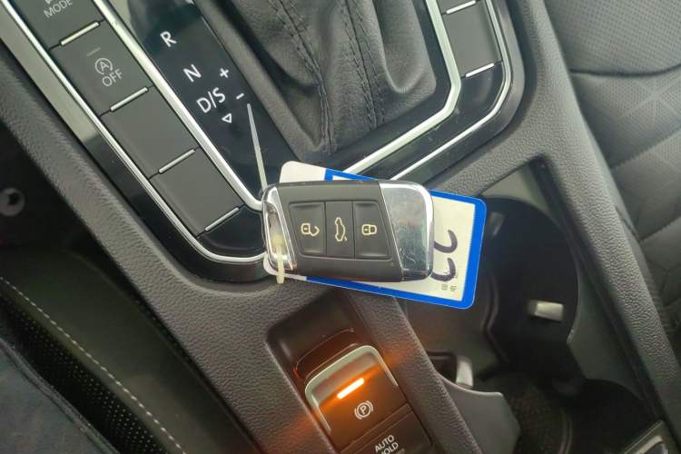 Used Volkswagen FAW-Volkswagen CC 2023 380TSI Striking Edition