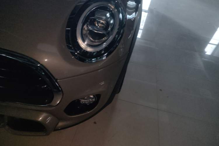 Used  MINI 2018 1.5T COOPER Racing Driver
