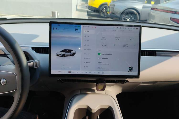 Used XPeng MONA M03 2024 620 with Ultra-Long Range
