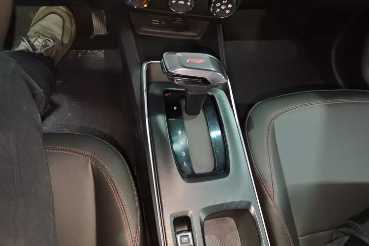 Used Chevrolet Trax 2022 Encore RS 1.5T CVT Cool
