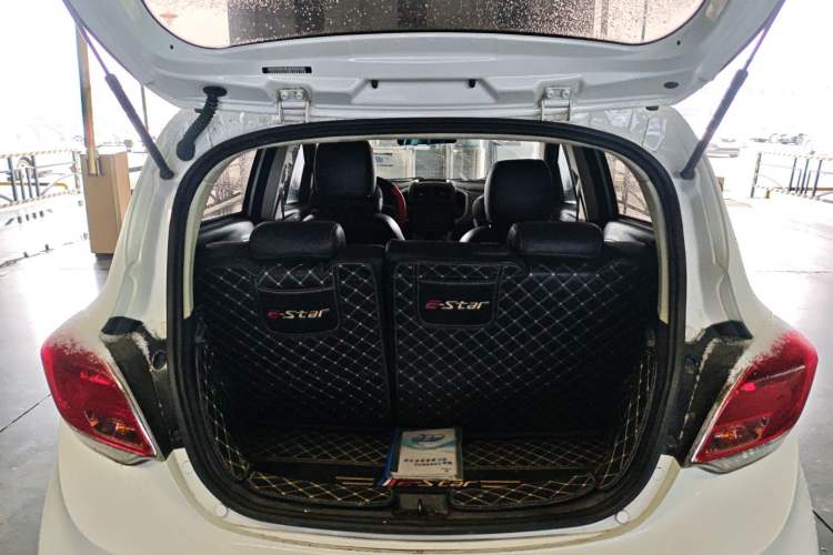 Used Oshan Benni E-Star 2021 National Edition Xin Yue Version (Fast-Charging Edition) Lithium Iron Phosphate (31.95 kWh)