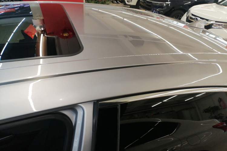 Used Toyota Avalon 2023 Dual-Engine 2.5L Luxury Edition