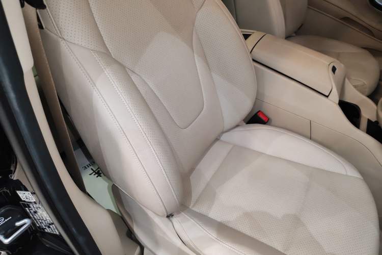 Used Mercedes-Benz V-Class 2020 V 260 L Long-wheelbase Luxury Edition
