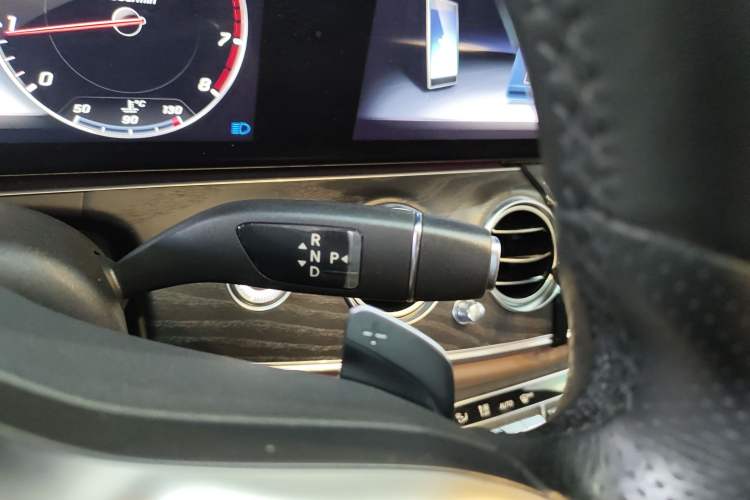 Used Mercedes-Benz E-Class 2020 E 300 L Sporty and Stylish Model
