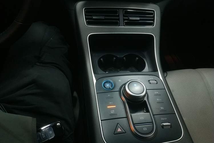 Used BYD Destroyer 05 2024 HONOR Edition DM-i 55KM Luxury Model
