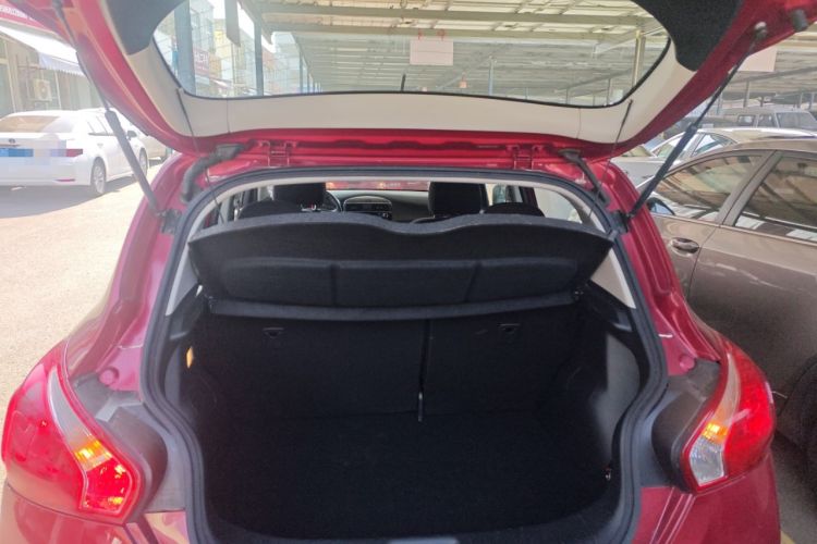 Used Nissan Tiida 2014 1.6L CVT Comfort Model