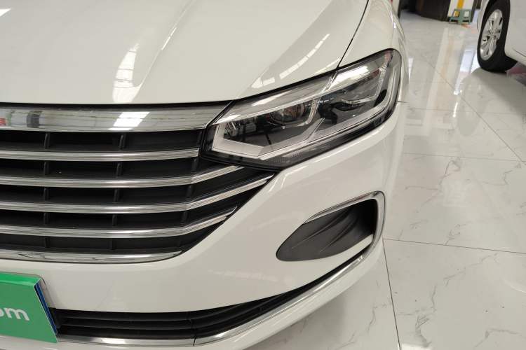 Used Volkswagen Lavida 2024 300TSI DSG Full-Comfort Edition
