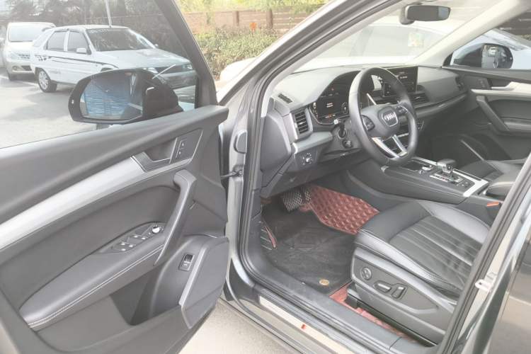 Used Audi Q5L 2020 Updated 40 TFSI Prestige Fashion Edition