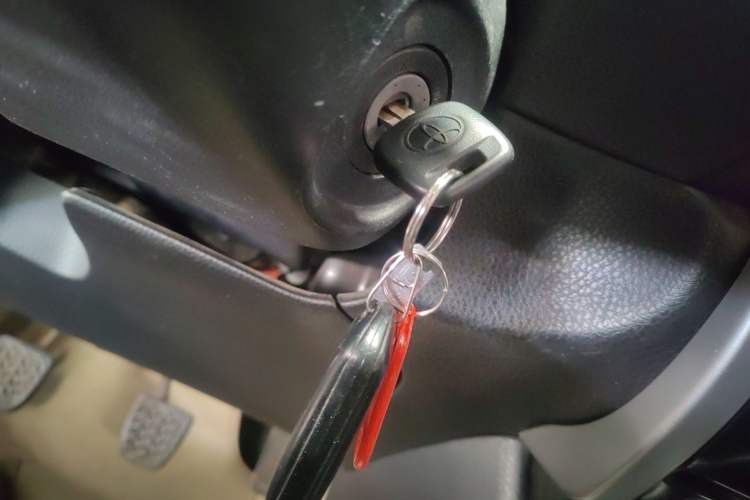 Used Toyota Vios 2017 1.3L Manual Rui Xing Edition
