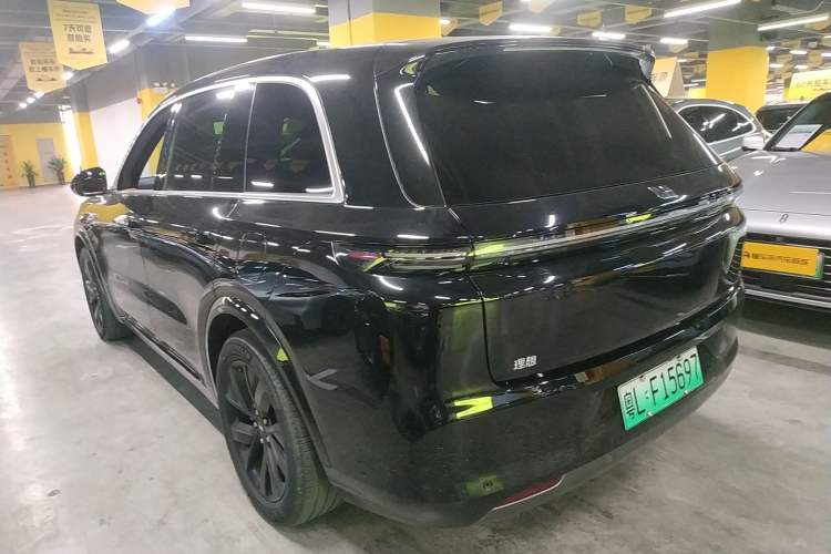 Used Li Auto L8 2023 Pro Model