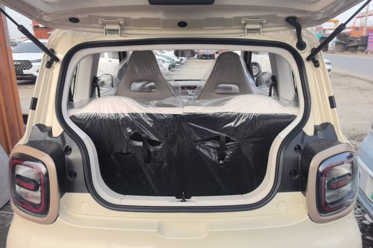 Used Bestune Pony 2026 222km Colorful Horse