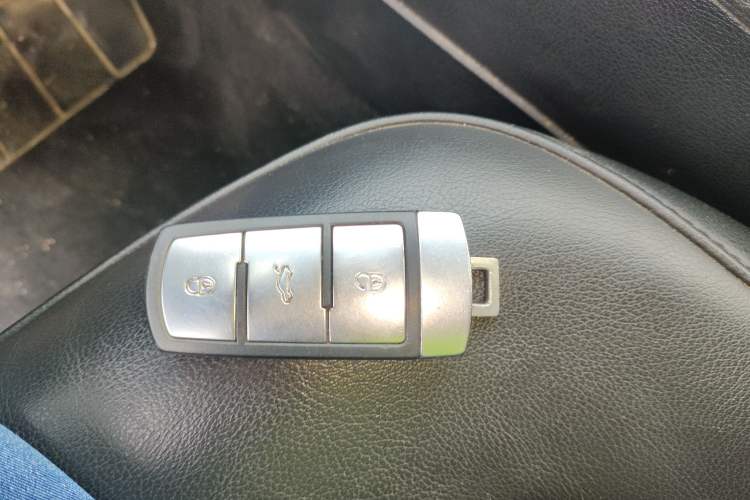 Used Volkswagen Magotan 2013 1.8TSI Premier Model
