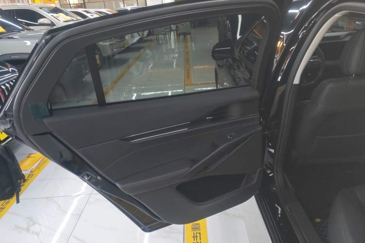 Used Ford Mondeo 2023 EcoBoost 180 Luxury Model