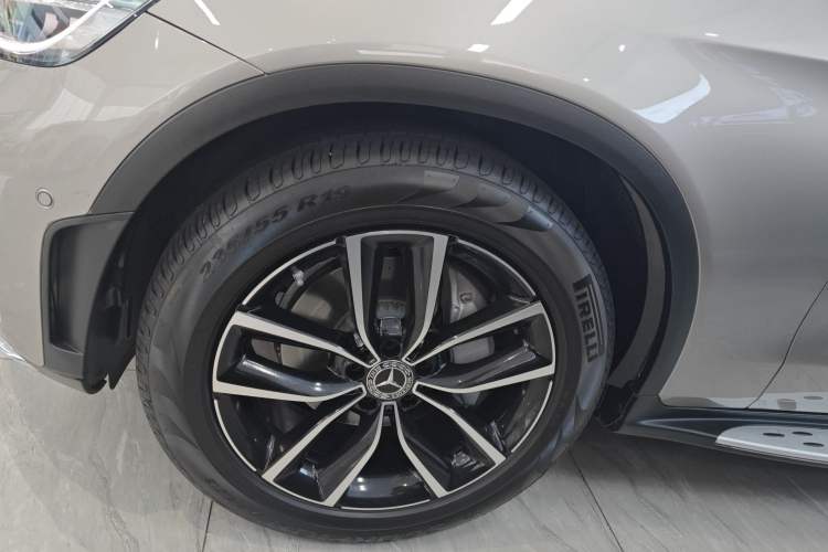 Used Mercedes-Benz GLC 2020 GLC 300 L 4MATIC Dynamic Edition
