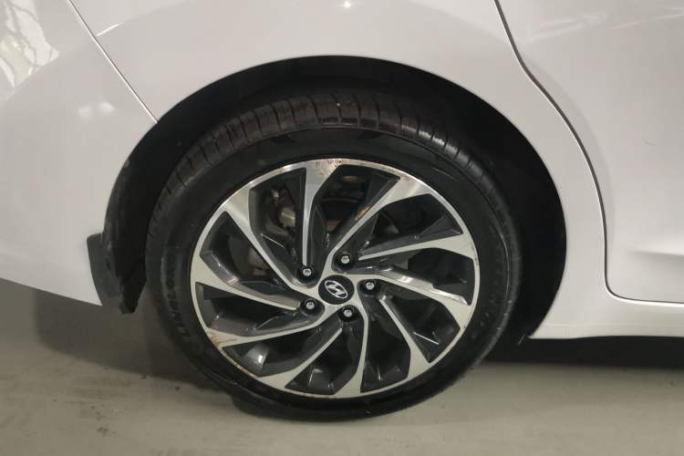 Used Hyundai Elantra 2020 1.5L CVT Smart & Stylish – Elite Version