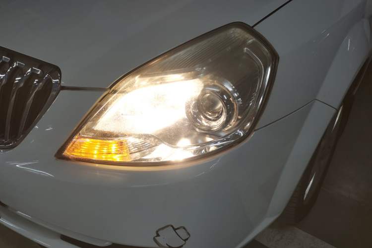 Used Buick Excelle 2013 1.5L Manual Classic Model
