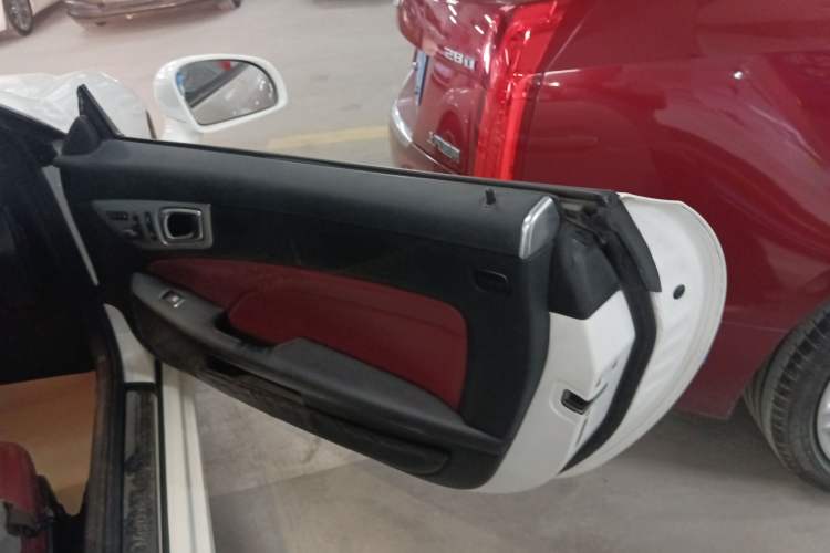 Used Mercedes-Benz SLK-Class 2011 SLK 200 Fashion Model
