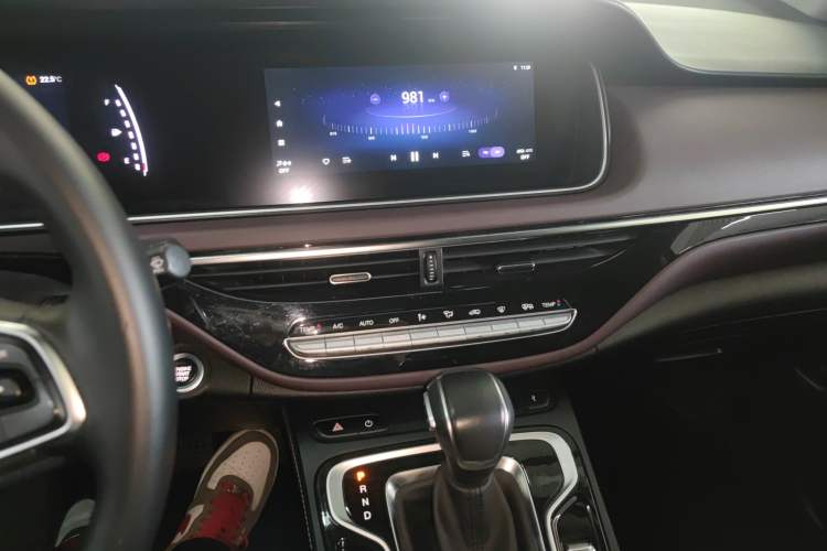 Used GAC Trumpchi M6 2021 PRO 270T DCT Luxury Edition