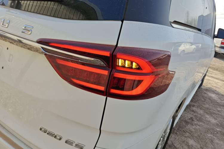 Used SAIC MAXUS G20 2023 Facelifted ES 2.0T Gasoline Automatic Value Edition