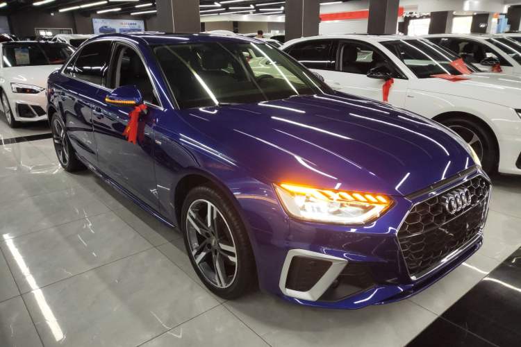 Used Audi A4L 2020 40 TFSI Luxury Dynamic Model
