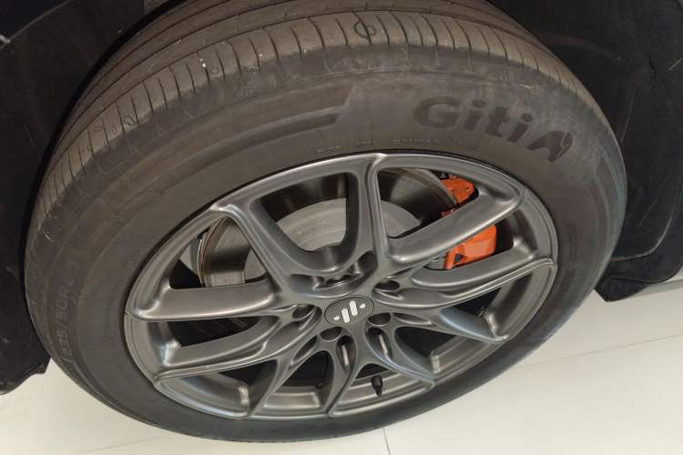 Used  LS6 2025 Lingxi Intelligent Driving Edition
