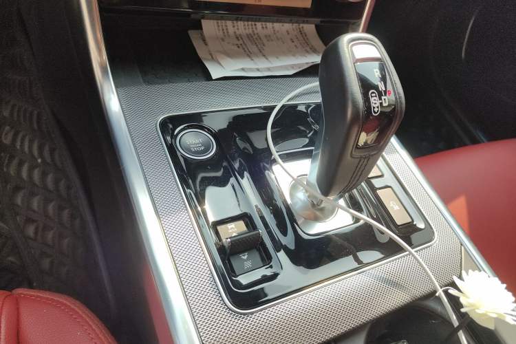 Used Jaguar XEL 2023 2.0T 250 PS R-DYNAMIC S Advanced Sport Edition