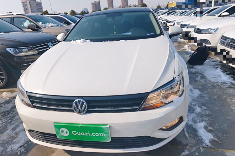 Used Volkswagen Lamando 2015 230TSI DSG Fashion Edition
