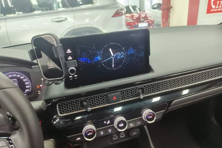 Used Honda Civic 2022 240TURBO CVT Dynamic Edition