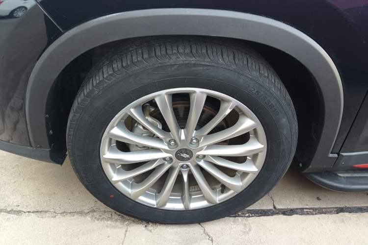 Used Oshan X7 PLUS 2022 1.5T Blue Whale Edition Automatic ZhiZun Model
