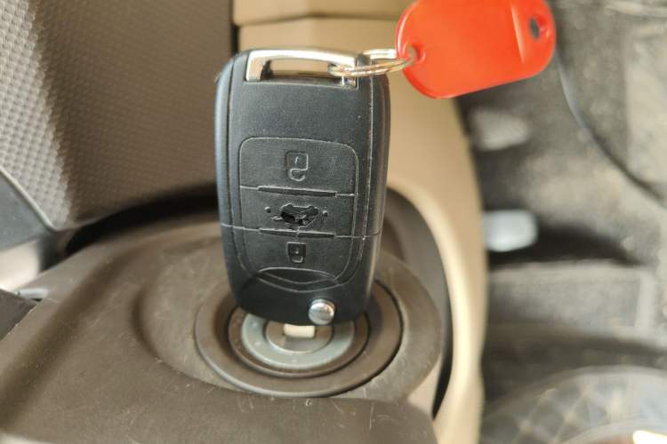 Used Wuling Hongguang 2015 1.5L S1 Comfort China V Standard
