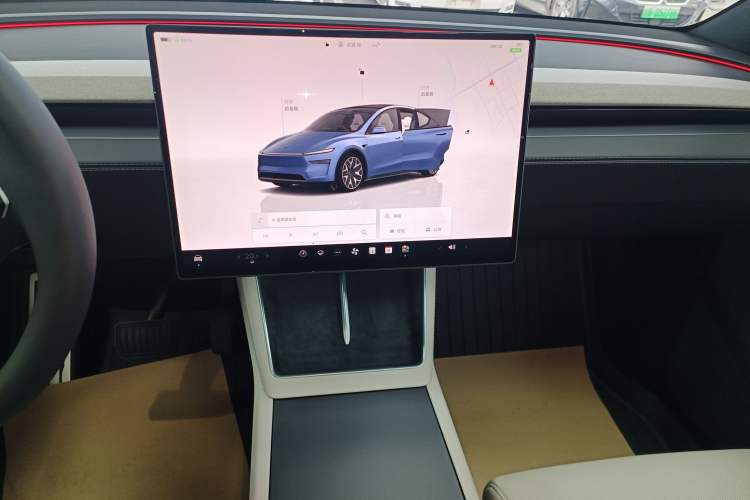 Used Tesla Model Y L 2025 Long-Range All-Wheel-Drive Version
