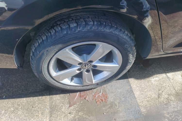 Used Volkswagen Santana 2013 1.6L Automatic Comfort Edition
