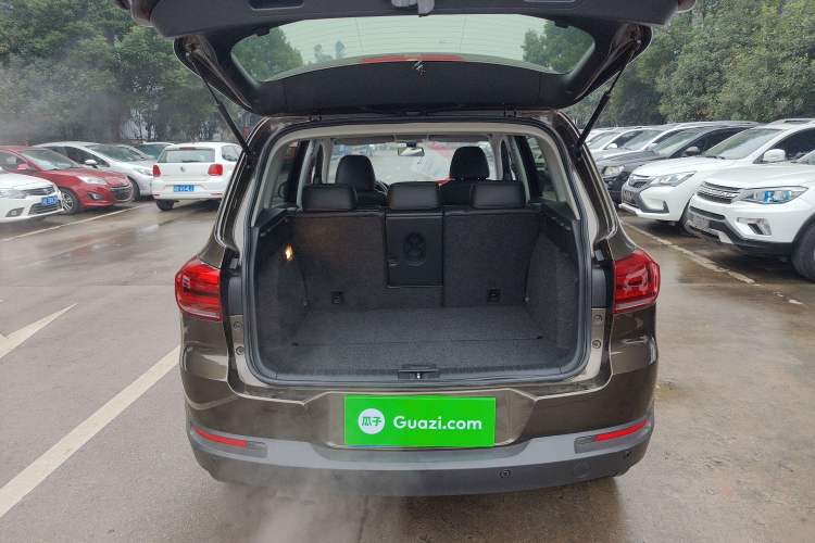 Used Volkswagen Tiguan 2017 300TSI Automatic Two-Wheel Drive Silk Road Comfort Edition
