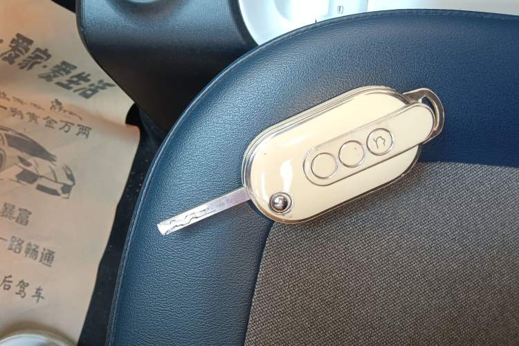 Used Wuling Hongguang MINIEV 2022 GAMEBOY 200km Gaming Edition with Lithium Iron Phosphate
