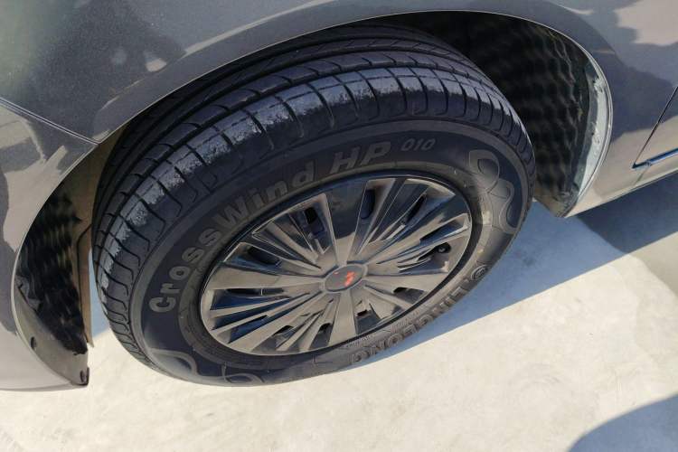 Used Wuling Hongguang New Energy 2024 All-Electric Model 300KM Practical Version