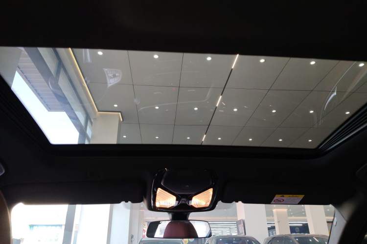 Used BMW 5 Series 2022 Second Facelift 525Li M Sport Package
