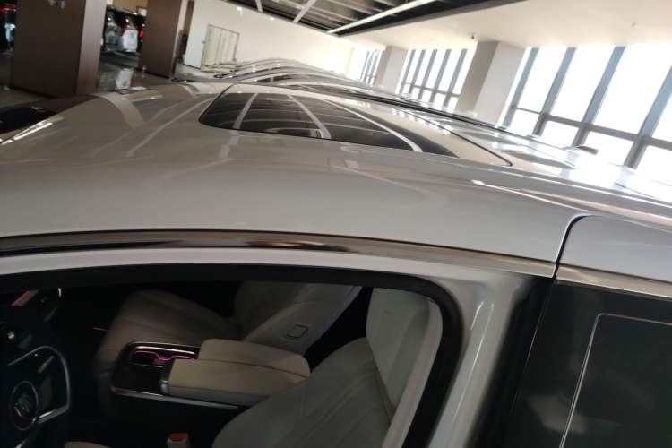 Used Buick Century 2023 2.0T Seven-Seater Yinshi Edition
