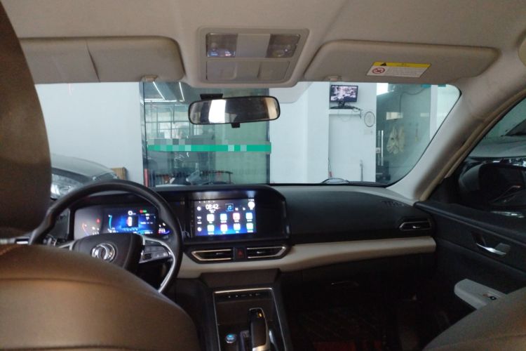 Used Dongfeng Aeolus E70 2023 500 Smart Edition Lithium Iron Phosphate 48.6 kWh 120 kW
