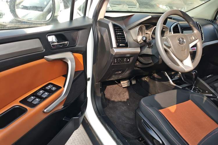 Used  Refine S3 2014 1.5L CVT Luxury Model
